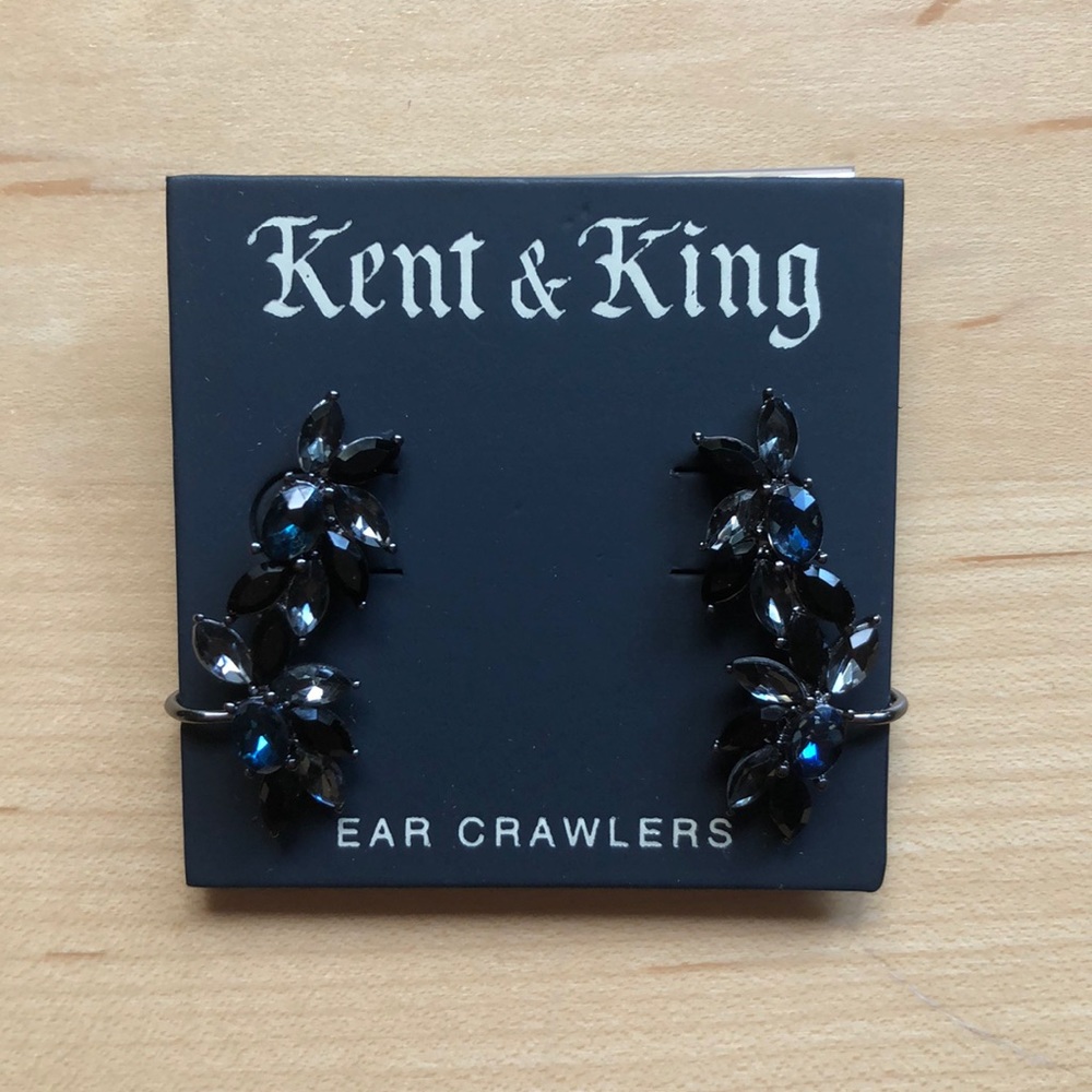 NWT Kent & King Ear Crawler Earrings